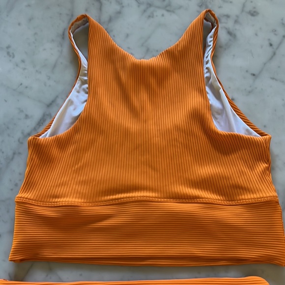 Year of Ours Set Sports Bra Tank and Bike Boxer Shorts Size Large Orange Ribbed - Picture 7 of 10